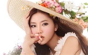 CÔ GÁI - ẢNH CHỤP